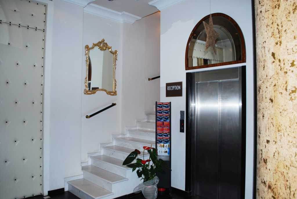 Athens Lotus Hotel Exteriör bild